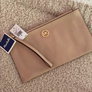 Michael Kors Clutch